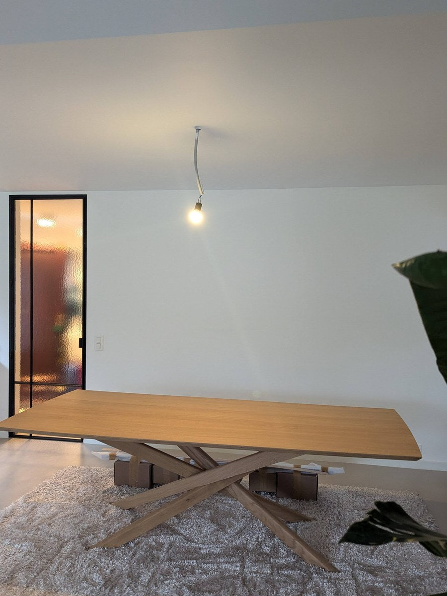 Voorbeeld: gewone foto van een eetkamer